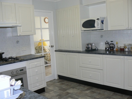FAMILY HOME AND TRADESMAN DELIGHT Picture 2