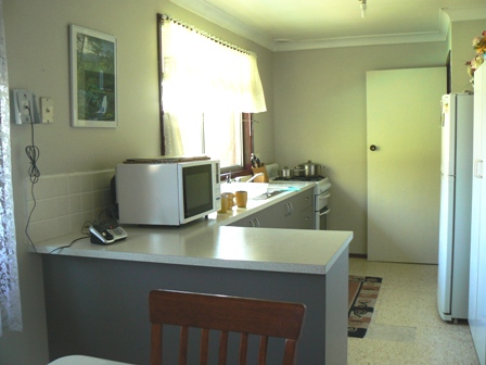 FINE INVESTMENT IN BRICKS & MORTAR Picture 2