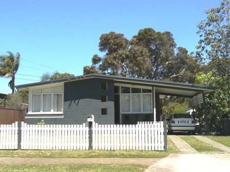 DELIGHTFUL, AFFORDABLE AND COSY Picture 1