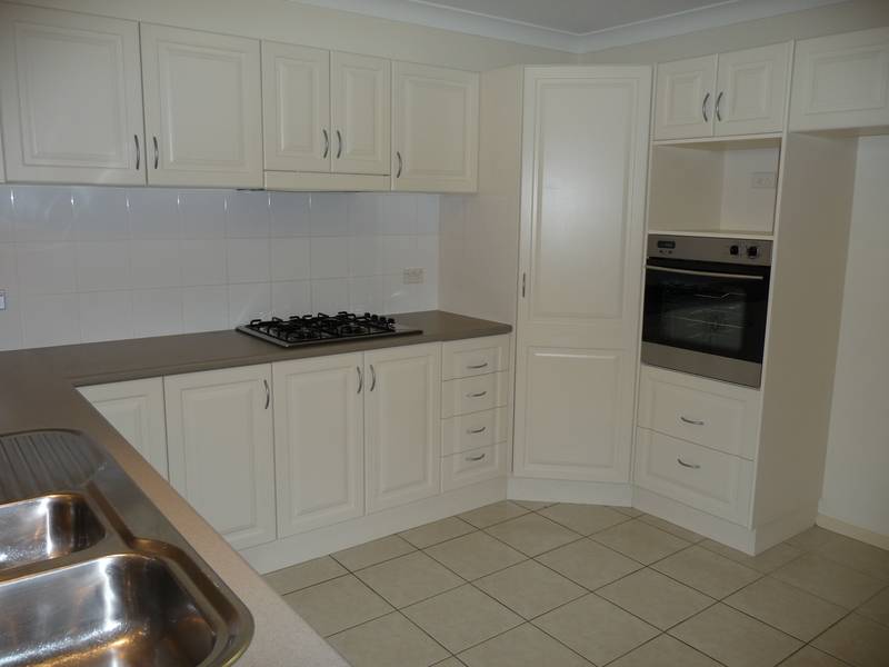 Lovely Family Home Picture 2