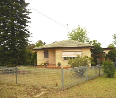 FIRST HOME BUYERS AND INVESTORS DELIGHT Picture 2