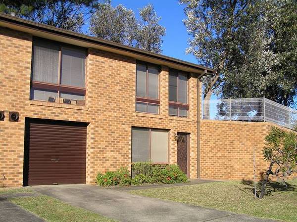 Hop, Skip, Splash! Picture 1