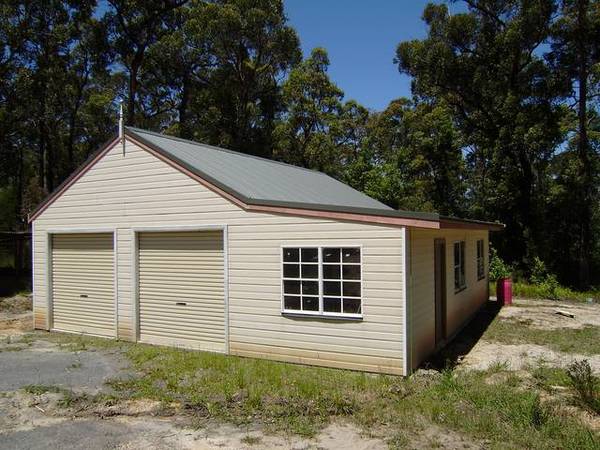 Looking For A Hideaway Picture 2