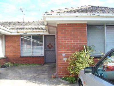 IDEAL SPRINGVALE CENTRAL INVESTMENT! Picture