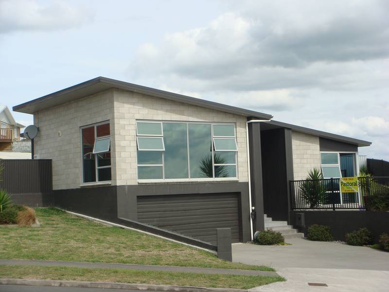 Life Is To Be Enjoyed Picture 1