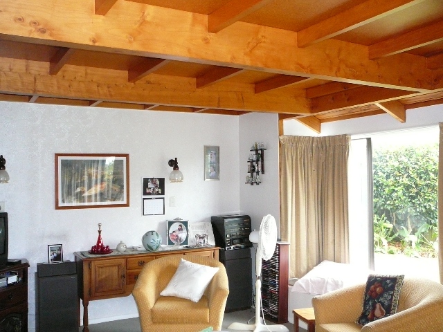 Very Sunny Spaces Picture 2