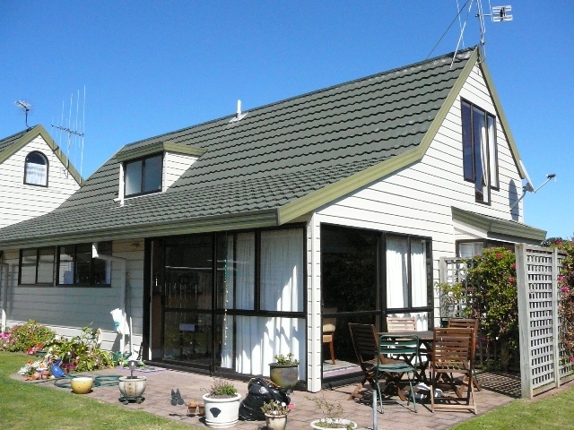 Very Sunny Spaces Picture 1