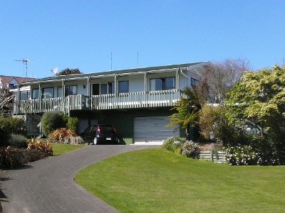 Happy Living Starts Here Picture