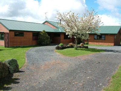 Affordable Dairy Close To Town Picture