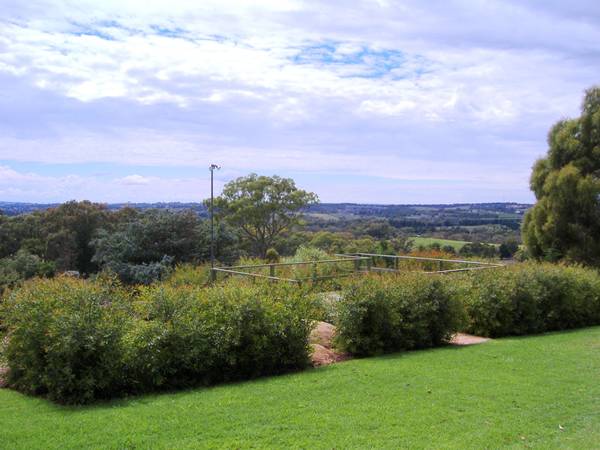 Stunning Rural Farmlet Picture 3