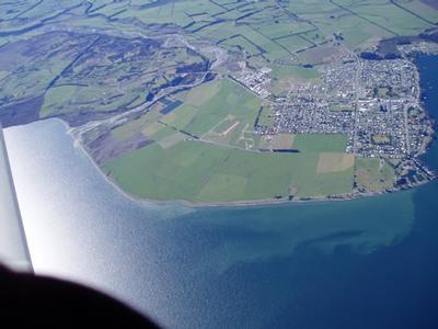 Lakeside Fiordland Picture Lakeside Fiordland Picture