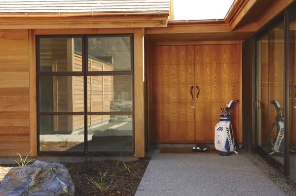 Living At Jacks Point Picture 2