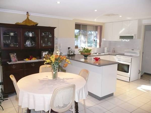 BETTER THAN CHOCOLATE Picture 2