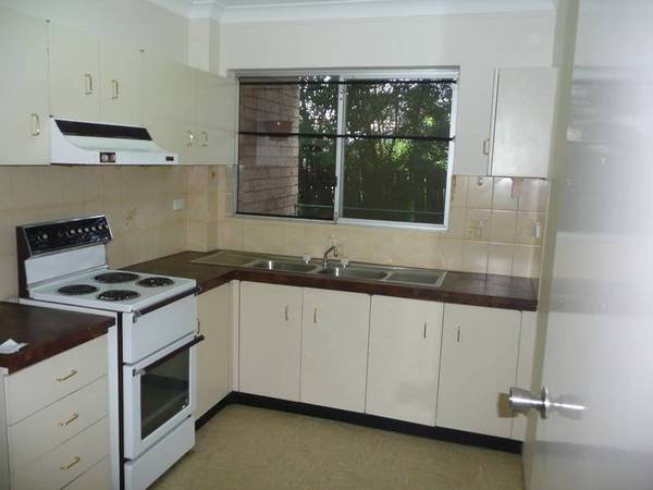 DON'T MISS OUT Picture