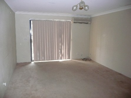 TOP FLOOR FRONT Picture