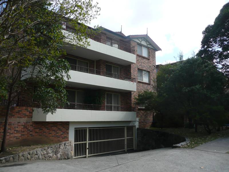 GENTLEMEN... START
YOUR ENGINES... Picture 1