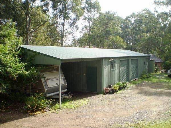 "STORE THE BIG TOYS HERE"... Picture 3