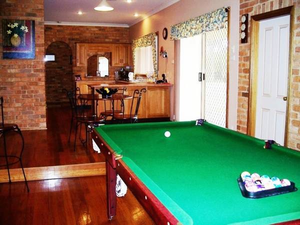 YOUR FAMILY WILL LOVE LIVING HERE Picture 3