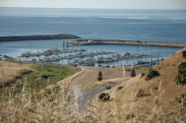 Excellent investment opportunity or your own holiday destination. Picture 1