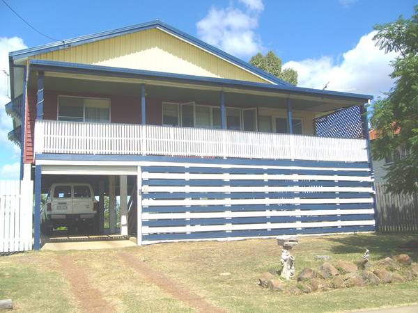 AN UPPER VIEW Picture 1