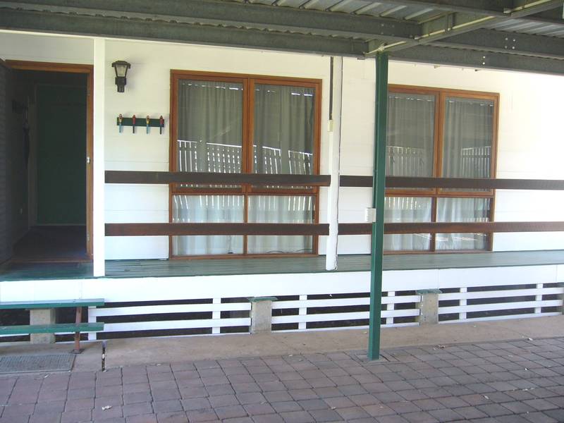 AUCTION ON SITE SATURDAY 24/01/2009 at 2:00PM Picture 3