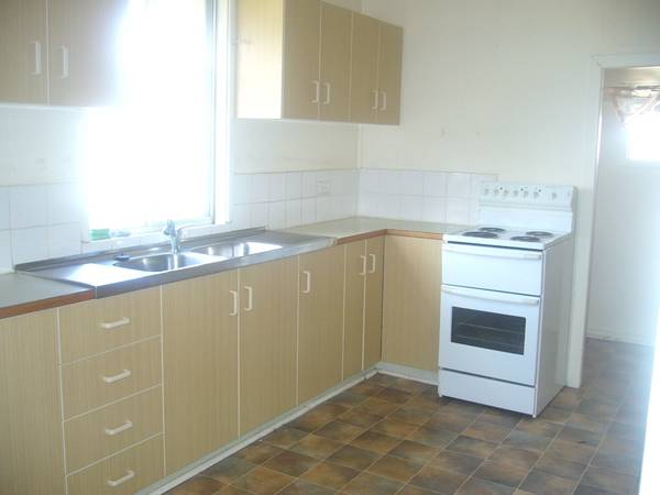 A PLACE TO START. Picture 3