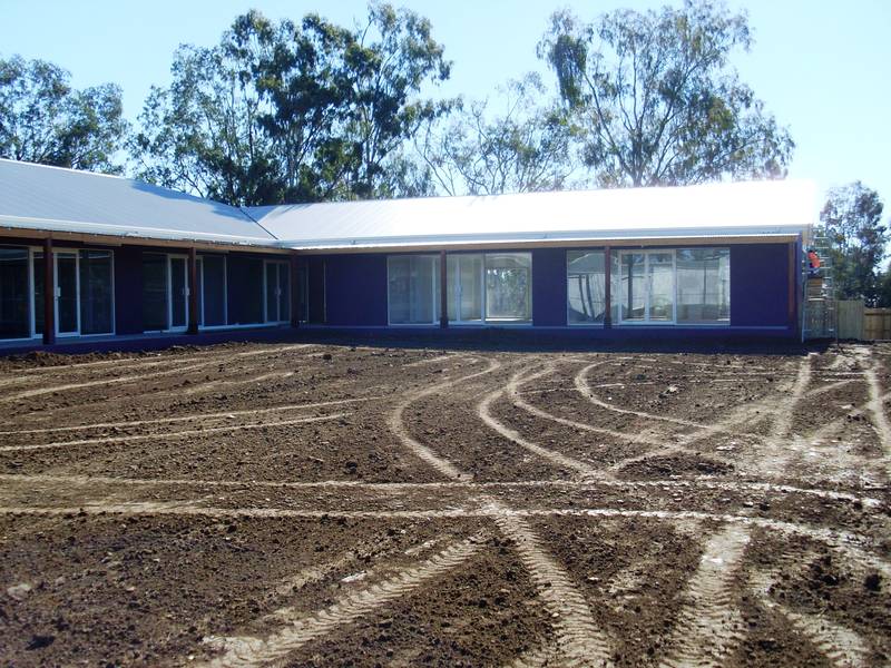 FOR SALE OR LEASE Picture 3