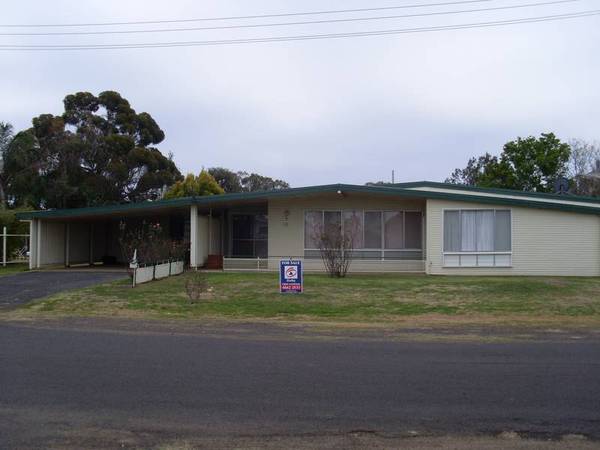 WHEN SIZE MATTERS Picture 1