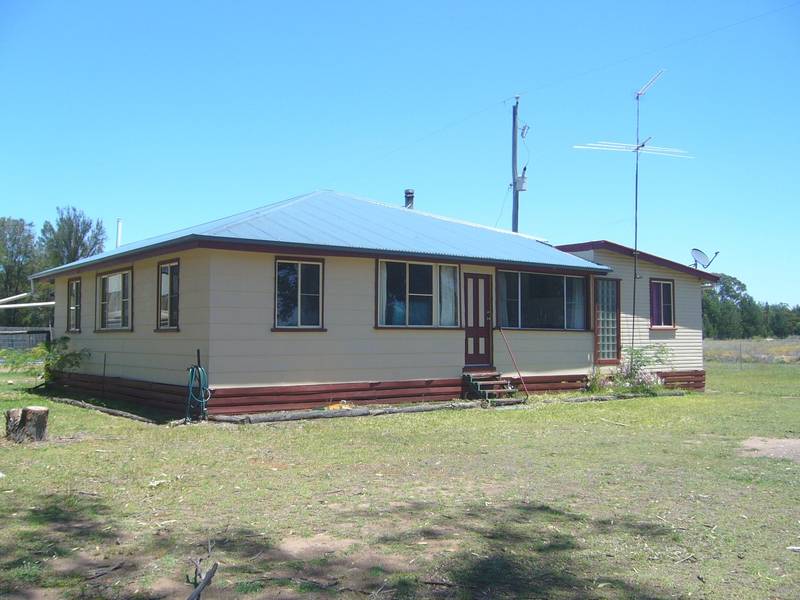 ACRES OF PEACE & QUIET Picture 1