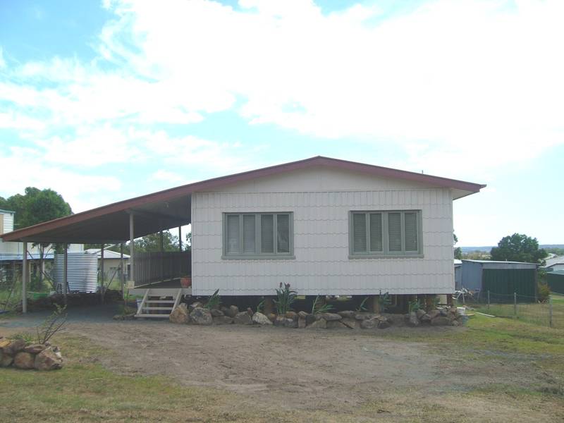 A TOUCH UNUSUAL Picture 2