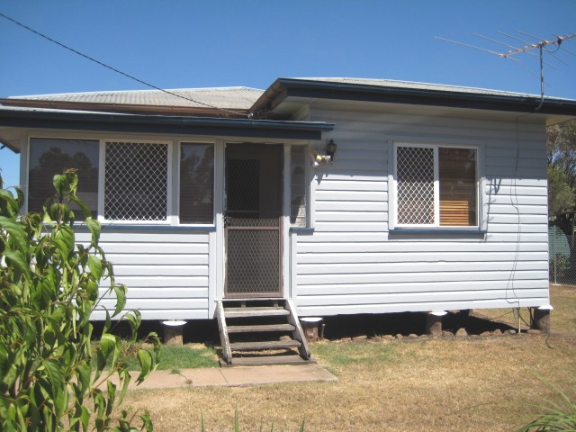 CHANCE TO BUY INTO THE MARKET Picture 3