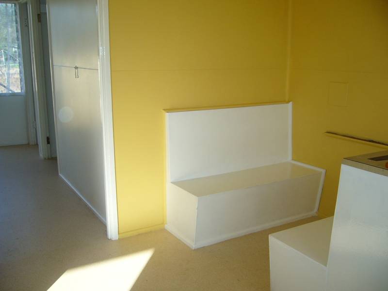One bedroom unit close to town Picture