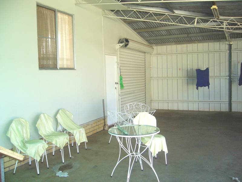 Large Family Home Picture