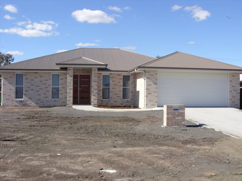 New Home at Very Good Price. Picture 1