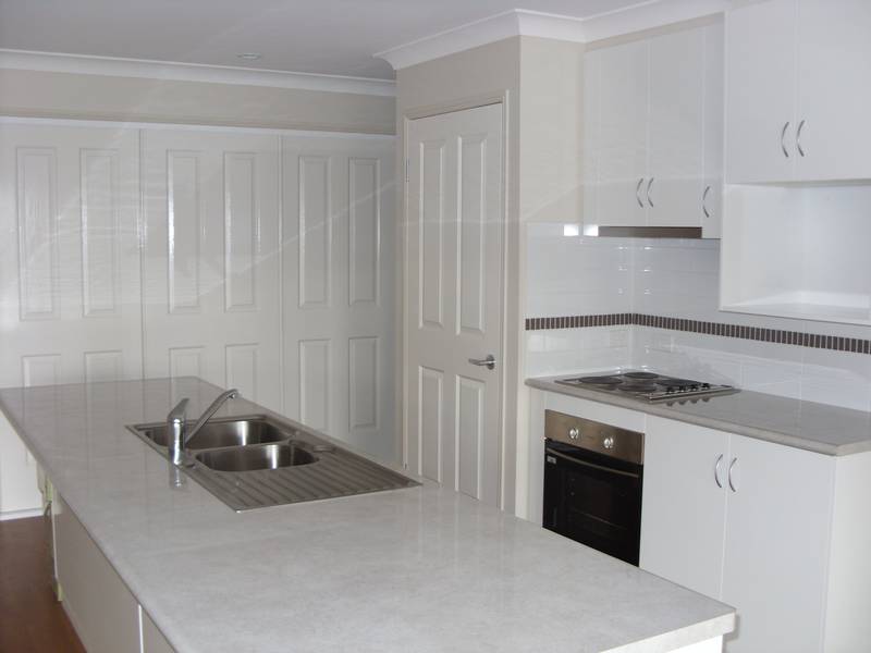 New Home at Very Good Price. Picture 3