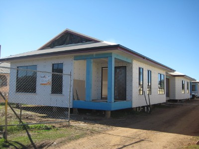 PRE RELEASE TOWN CENTRE PROPERTY OF 4 UNITS Picture