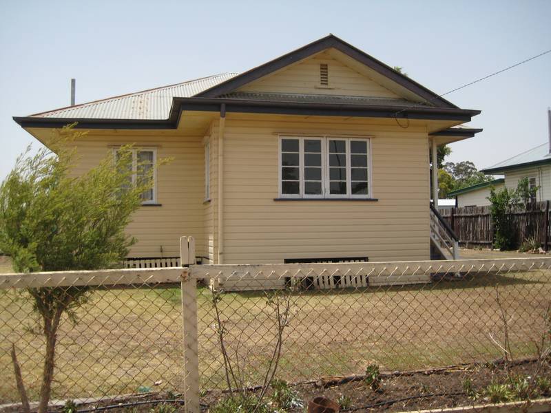 REALLY QUITE ROOMY Picture 1