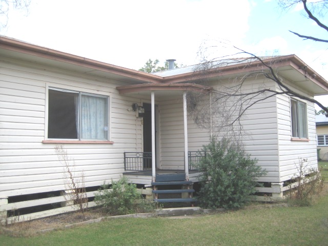 RENTAL WITH LONG TERM TENANT Picture 3