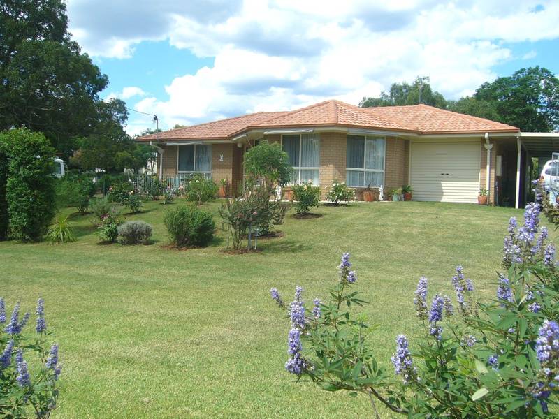 THE PLACE TO BE Picture 3