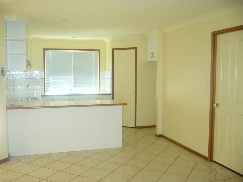 Great Unit In Quiet Area. Picture 2