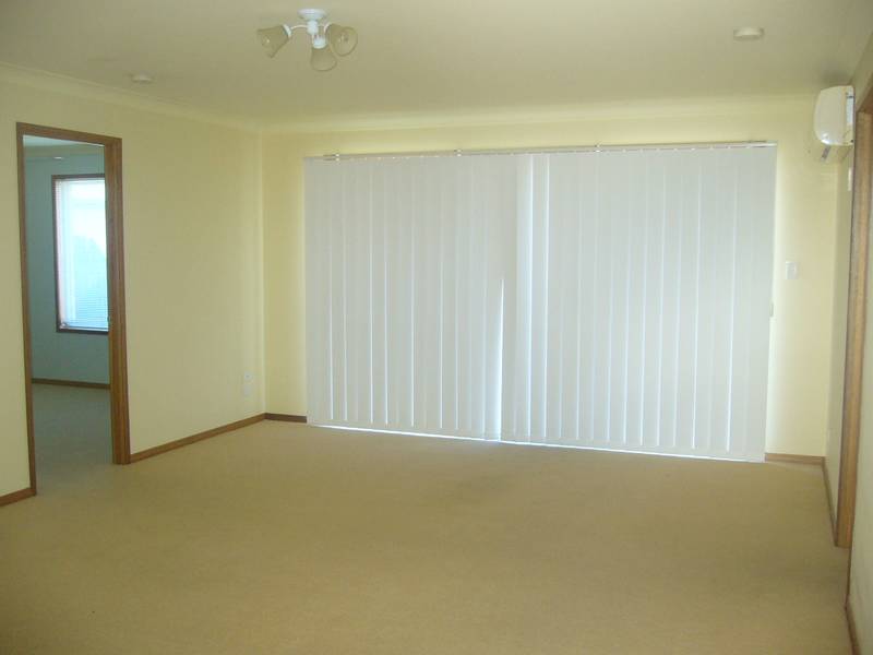 Great Unit In Quiet Area. Picture 3