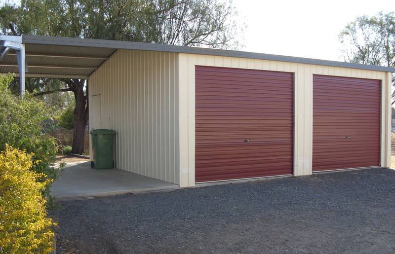Great home with storage shed Picture 2