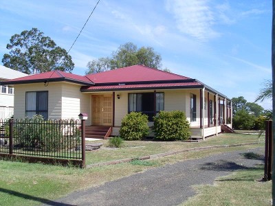 Great home with storage shed Picture