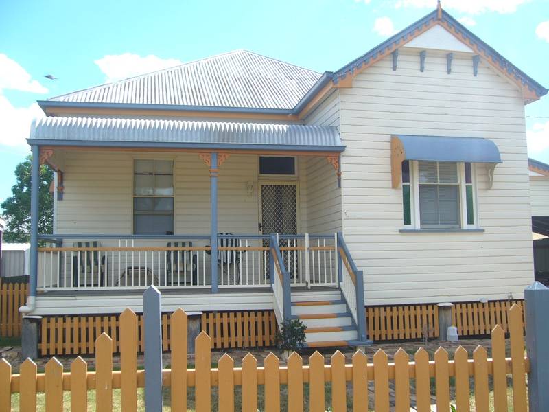 CHAMPHER COTTAGE Picture 1