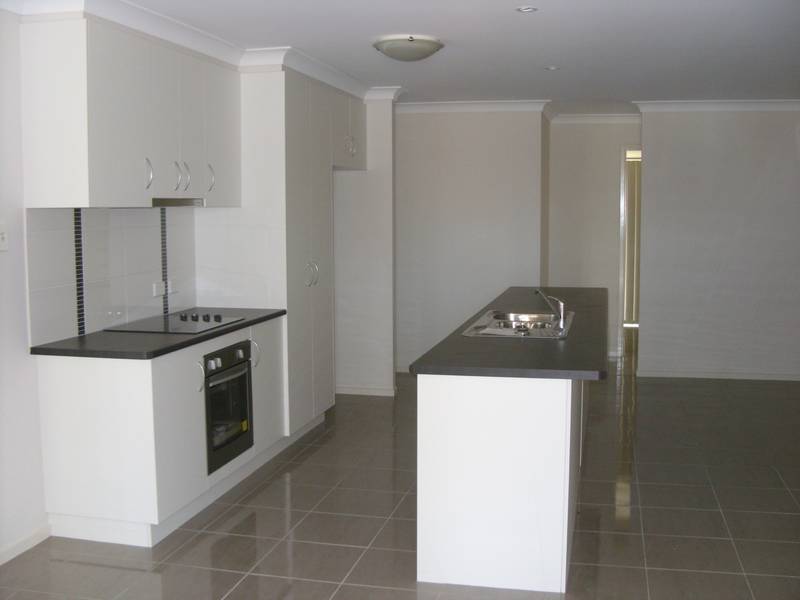 Dakota Place Picture 2