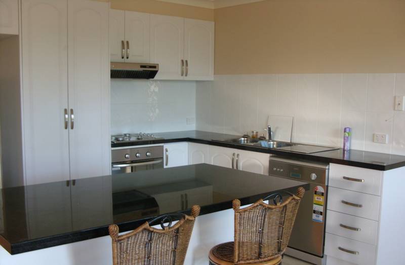 Near New Town House Picture 2