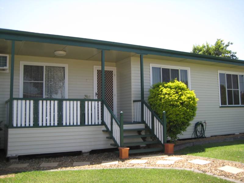 FAMILY FRIENDLY Picture 3