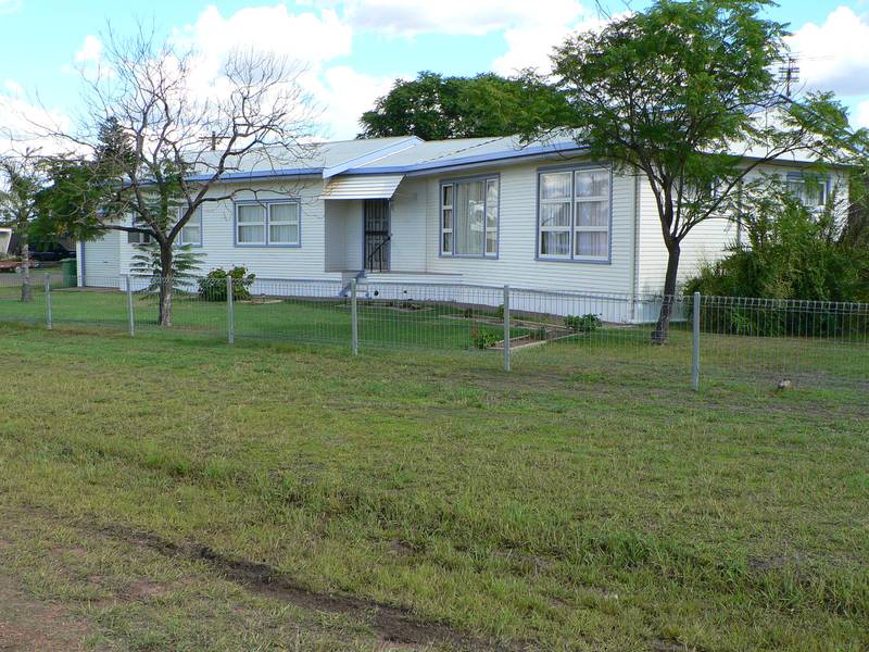 Moreton Street Family Home Picture 1