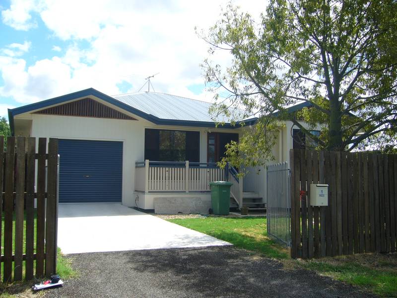 Modern Town House Picture 2