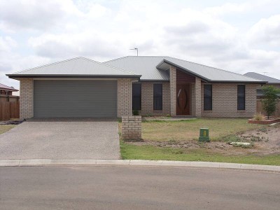 Turnberry Way Picture